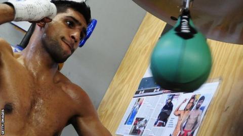 Amir Khan reinstated as WBA champion ahead of Garcia fight