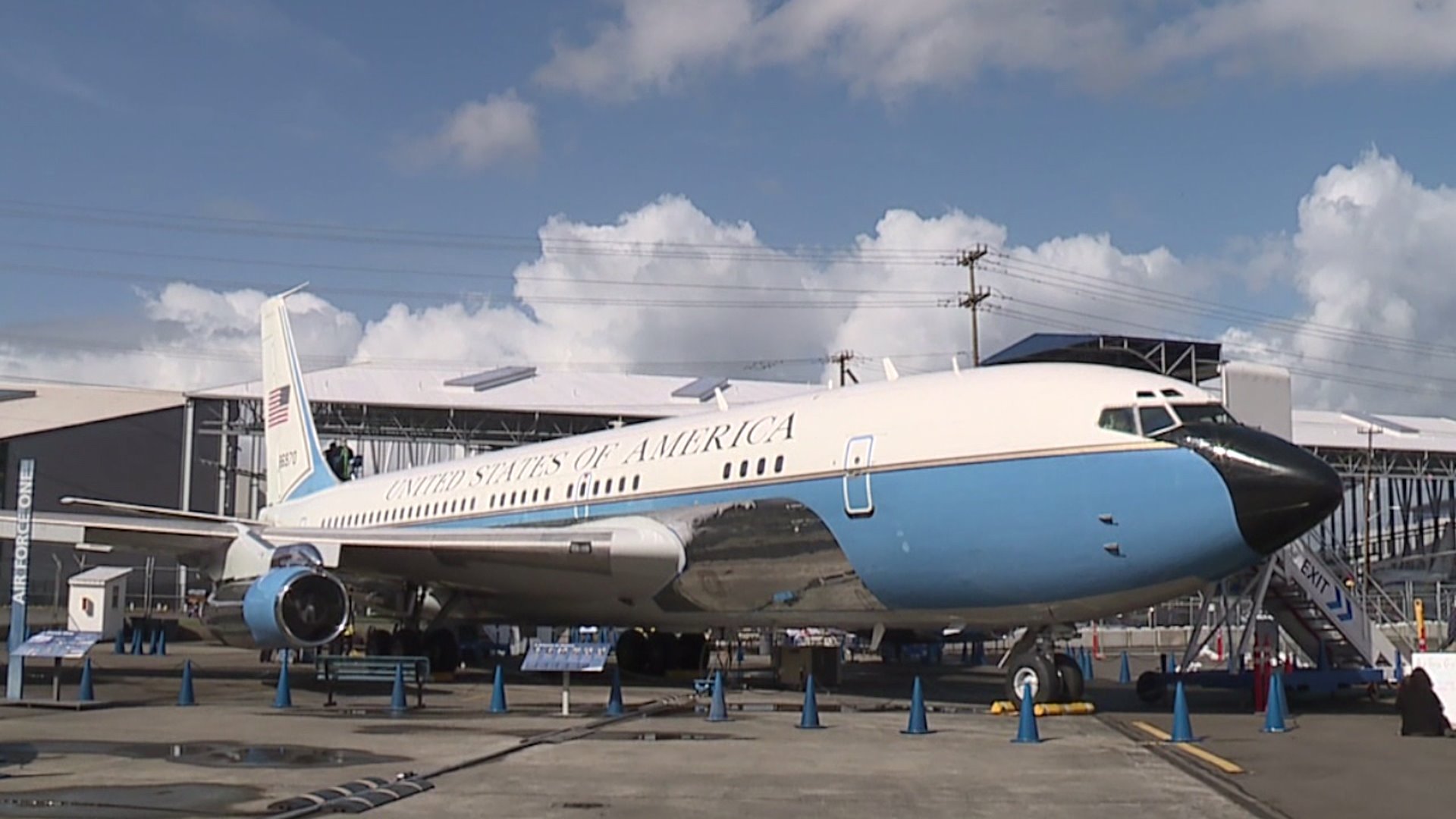 First ‘Air Force One’ jet getting spruced up at Seattle Museum of Flight