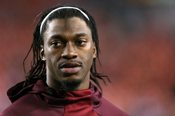 Robert Griffin III signs contract with Browns