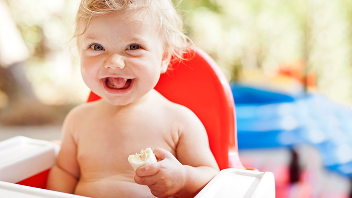10 Foods to Avoid Feeding Your Baby
